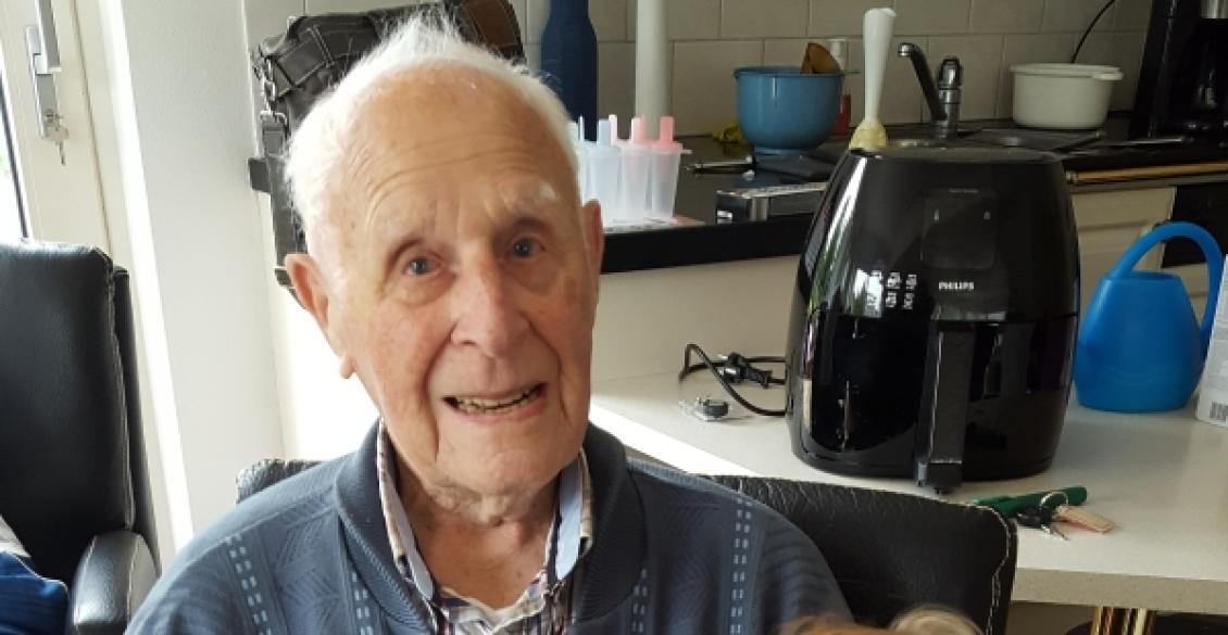 Eelke Bakker uit Dokkum viert 106e verjaardag