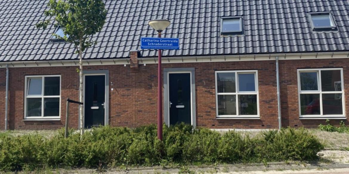 Dokkum toen en nu: Catharina Geertruida Schraderstraat