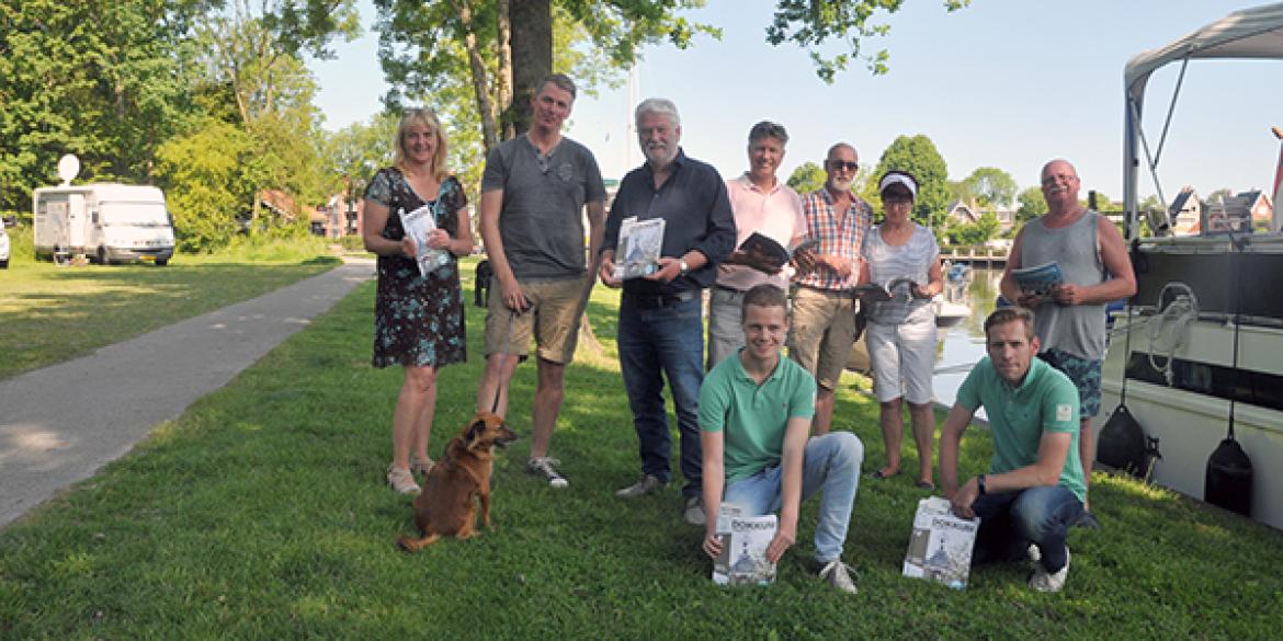 Wethouder geeft startsein verspreiding Dokkum Magazine